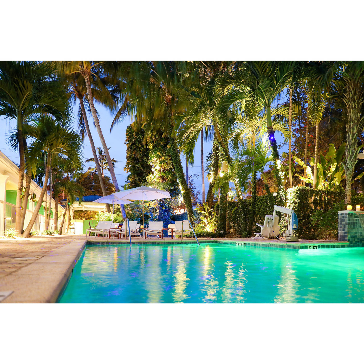 Almond Tree Inn