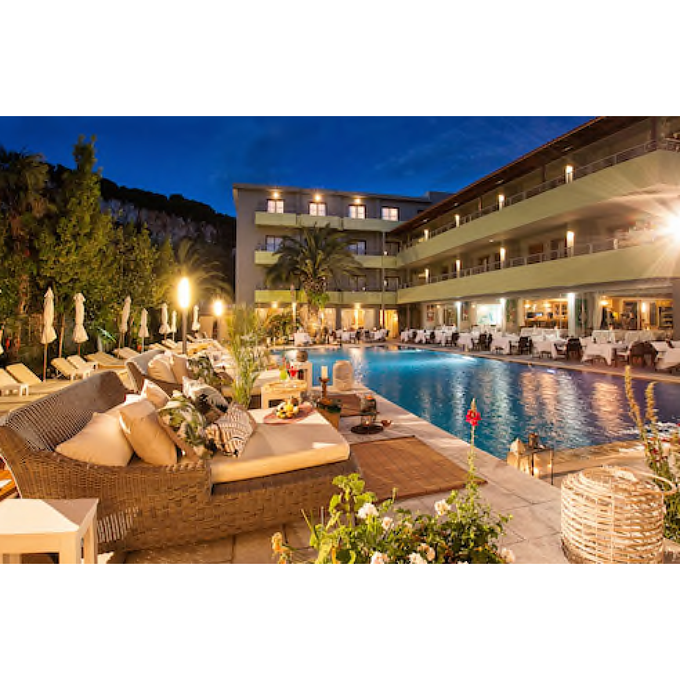 La Piscine Art Hotel