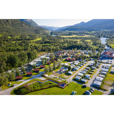 Jølstraholmen Camping & Cottages